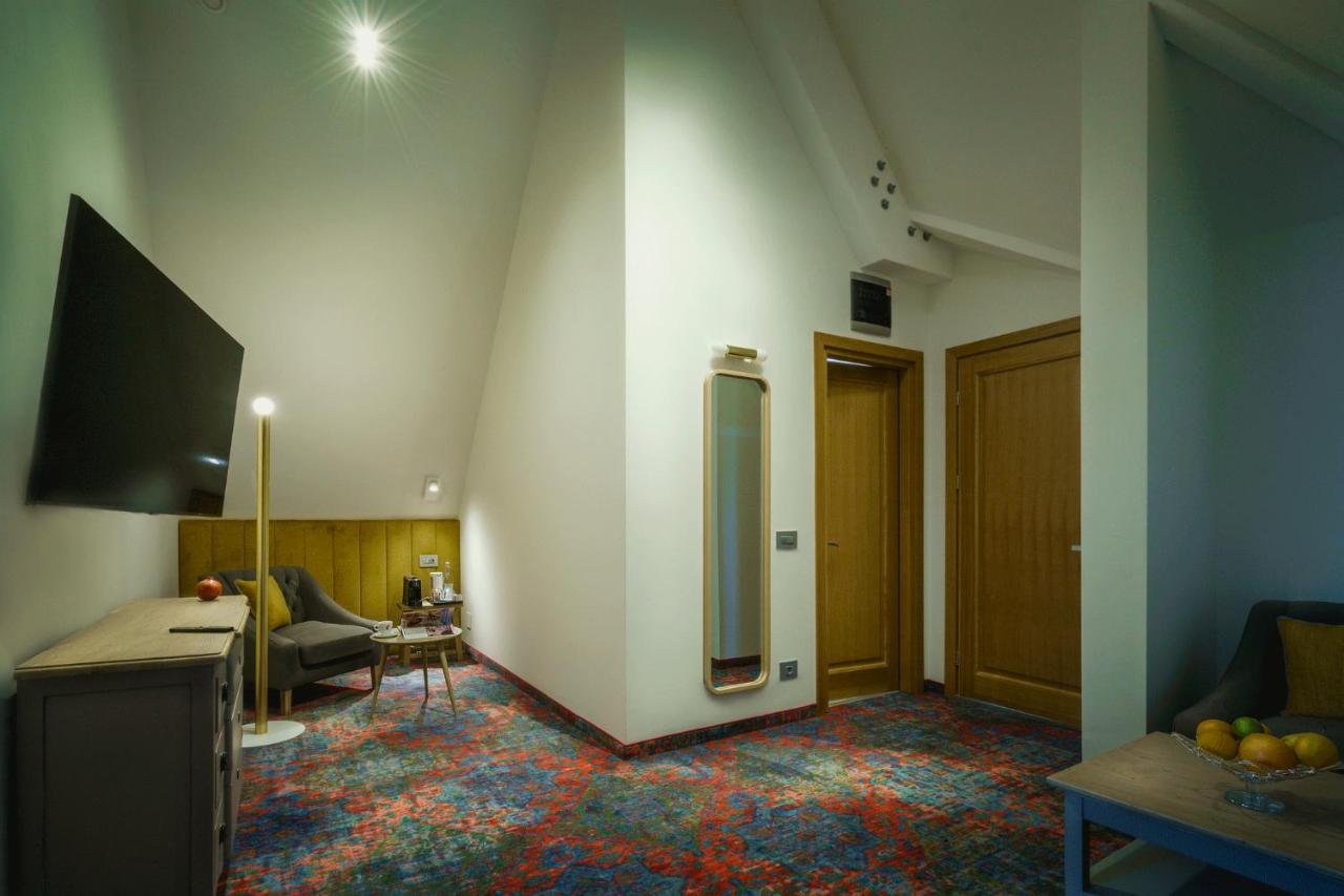 Hotel La Boheme Boutique Casa Soare Bukareszt Zewnętrze zdjęcie